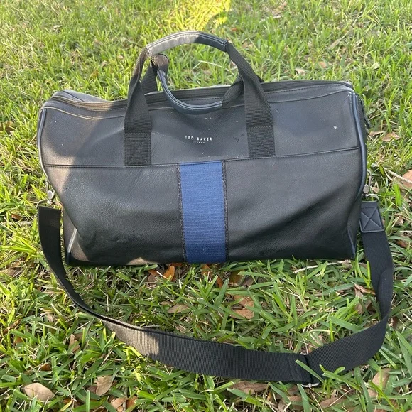 Ted Baker Black Duffel Bag with Blue Stripe - Picture 1 of 8